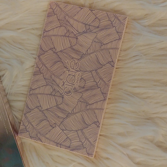 💝FIRM! NWT CIATE LONDON THE EDITOR EYESHADOW PALETTE LIMITED EDITION - Picture 9 of 15